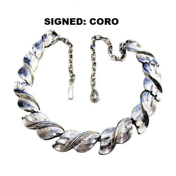 Coro Wavy Link Necklace Choker Silver Tone - Picture 1 of 4